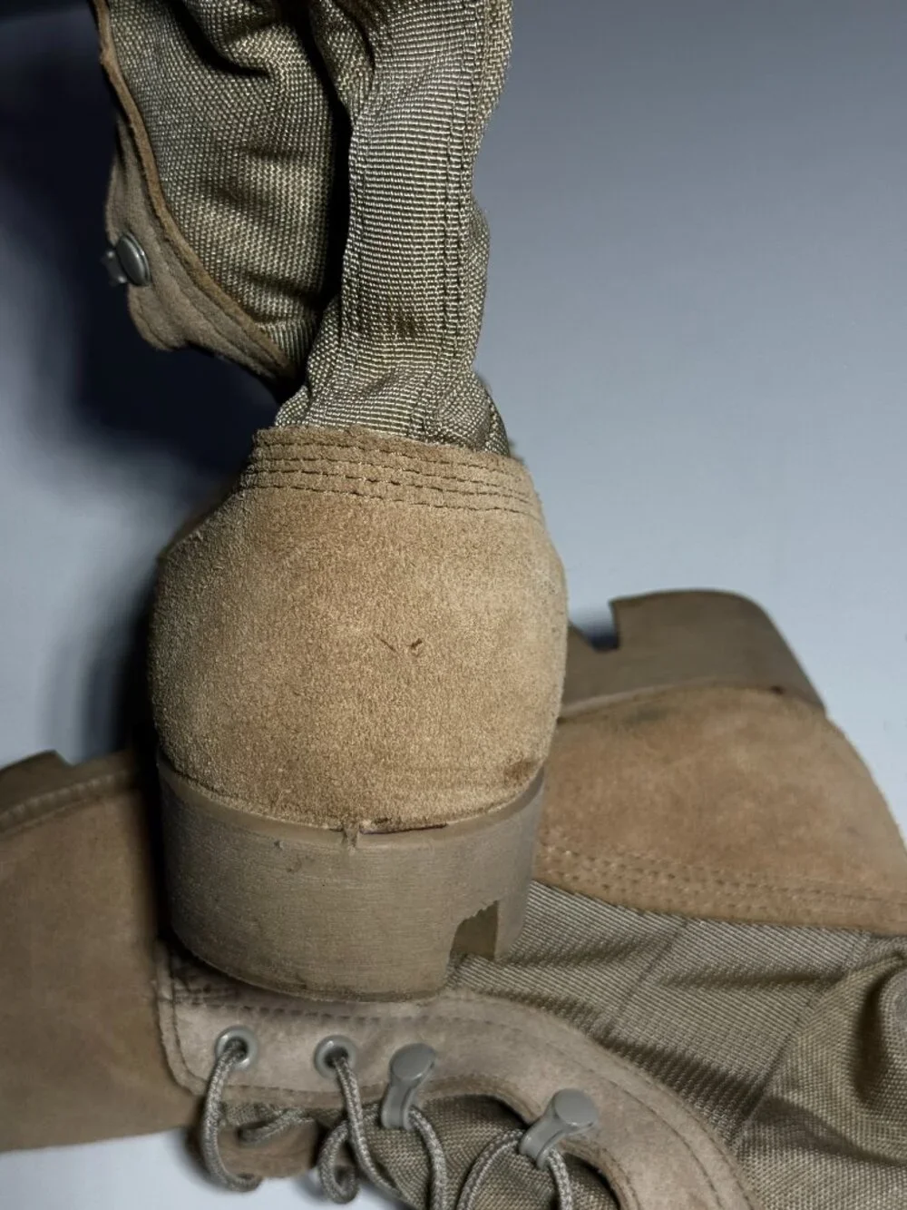 Wellco Hot Weather Combat Army Military Boots 2-5973 Tan Lace Up Size 8 R NEW